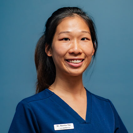 Dr Renita