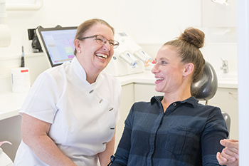 Elvira-Stender-Dentist-And-Patient