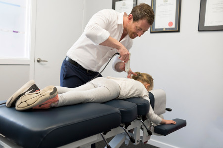 chiropractor-child-adjustment