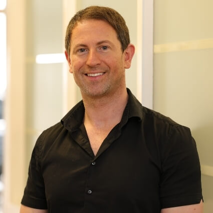 Dr Chris Vanderloo, Chiropractor