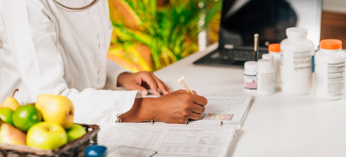 Female naturopathy practitioner