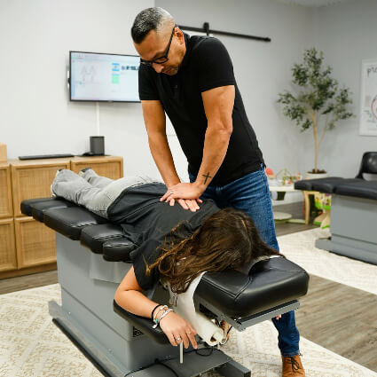 Woman back adjustment