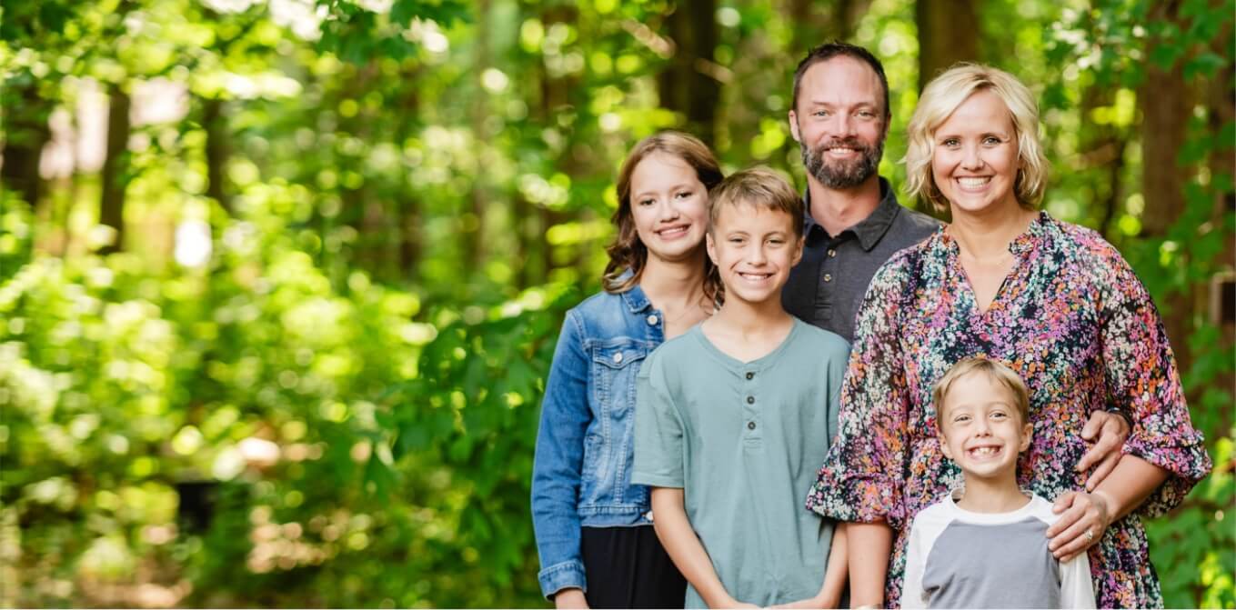 Grand Haven chiropractor Dr. Matt Dirkse and family