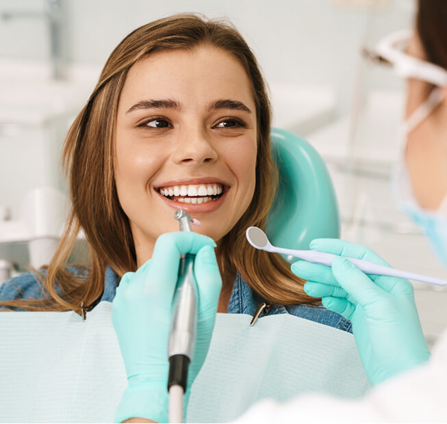 Cleaning teeth