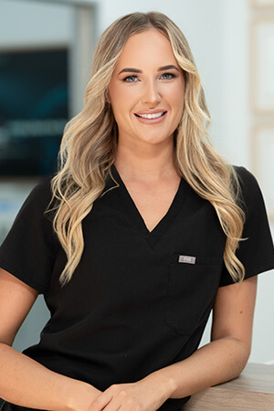 Chloe, Oral Health Therapist