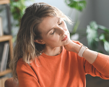 Woman with neck pain