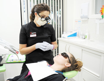 Oral health specialist Chantelle with patient