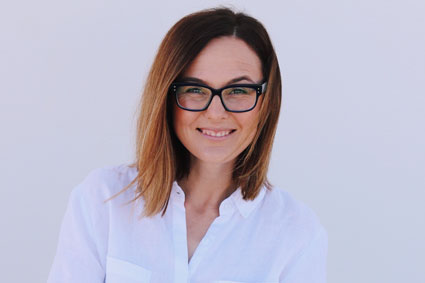 Dr Poppy Schofer - Chiropractor