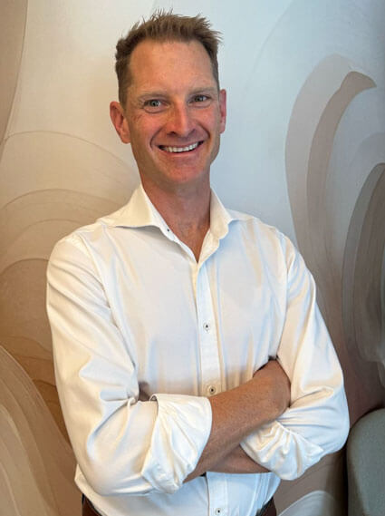 Dr Tim Leith