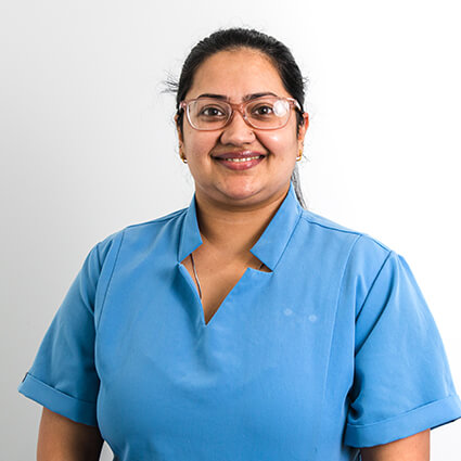 Kalika, Dental Assistant