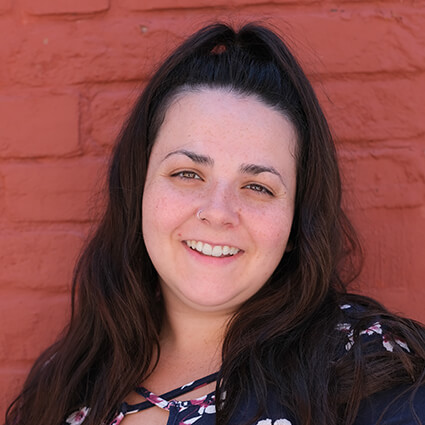 Rhiannon, Chiropractic Healing Assistant