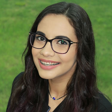 Bri, Dental Assistant