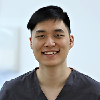 Dr. Woo headshot