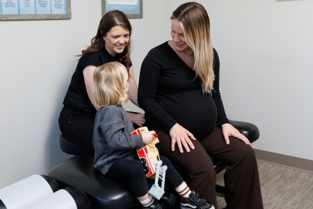 Chiropractor in a consultation