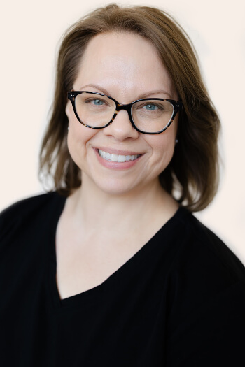 Woodbury massage therapist Sarah