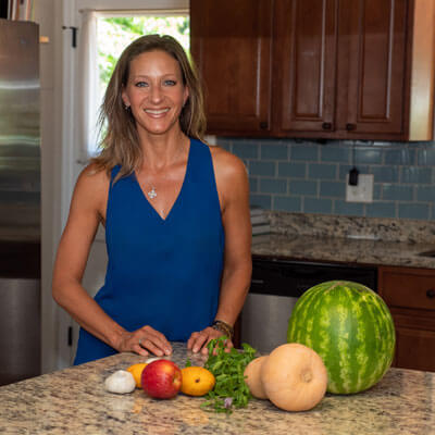 Nikki with veggies