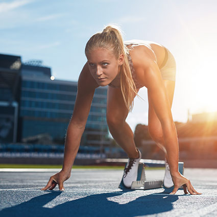 track athlete ready to run