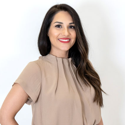 Dr Natalie Pakzamir, Chiropractor