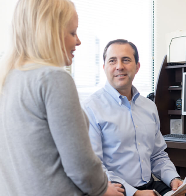 chiropractor and patient