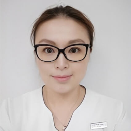 Dr Lucy Yong, Dentist