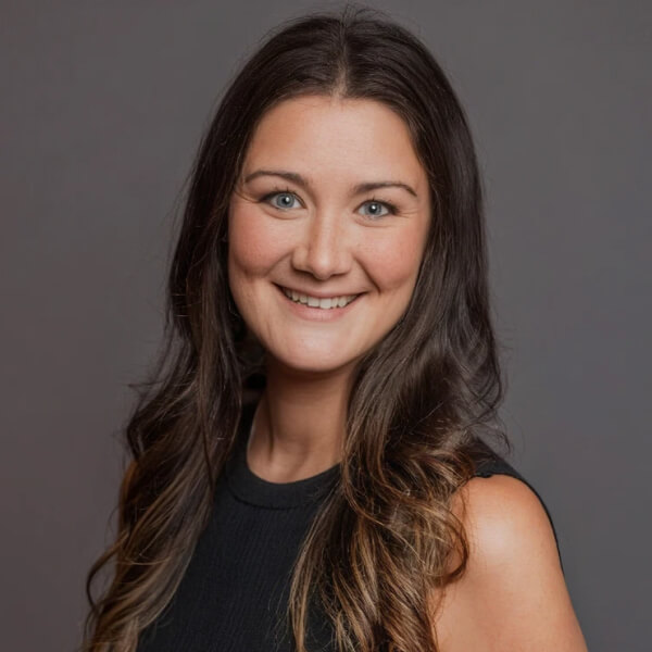Dr. Jillian Ouellette, DC