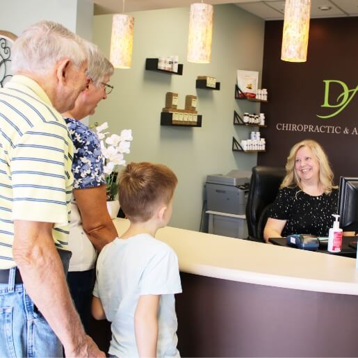 Evansville patients checking in at Dickinson Chiropractic & Acupuncture