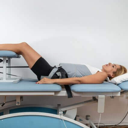 women-lying-on-spinal-decompression-table-sq