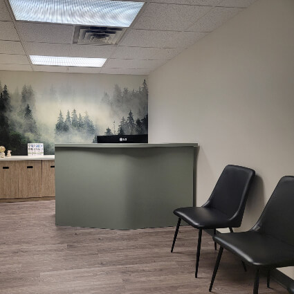 KW Health Connection desk and chairs