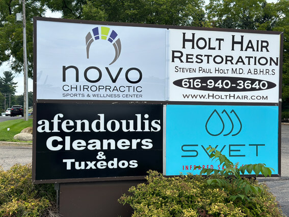 Novo sign on street corner