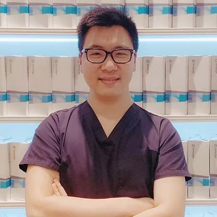 Dr Hong Chang