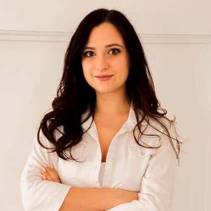 Dr. Veronica