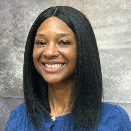 Dr. Naomi Haynes