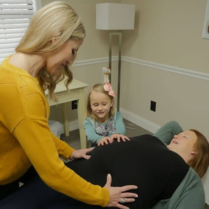 Adjusting pregnant woman