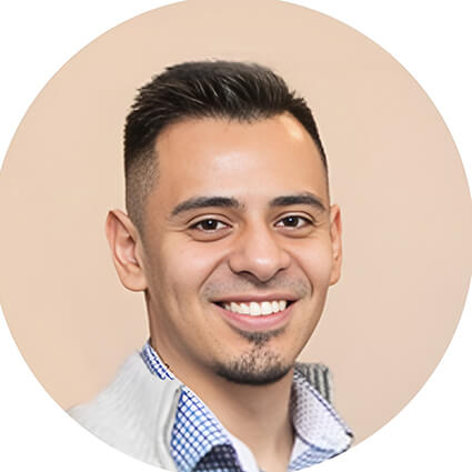 South Loop Chiropractor, Dr. Gerardo Moncada