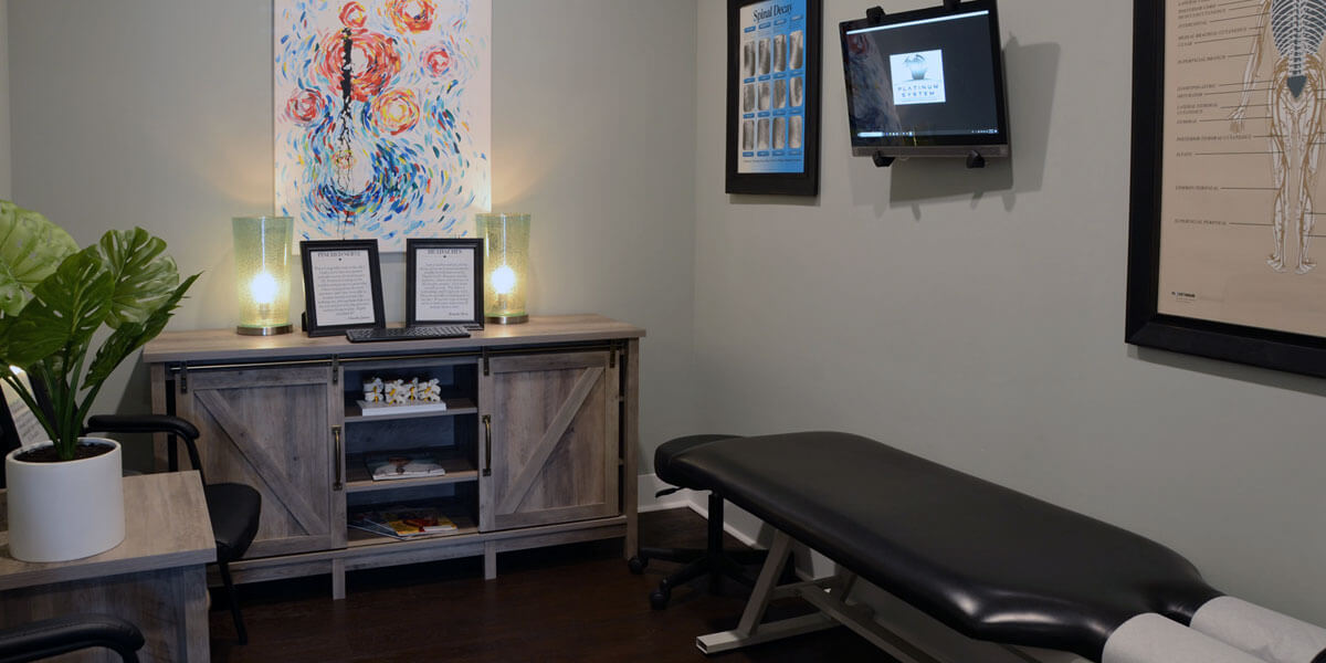 Chiropractic room