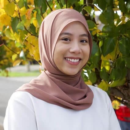 Adibah Headshot