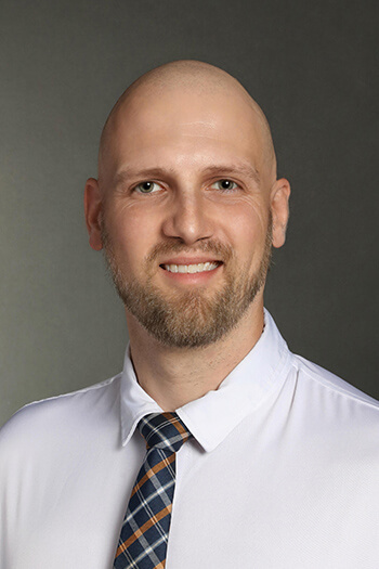 Dr. Peter Gerlach
