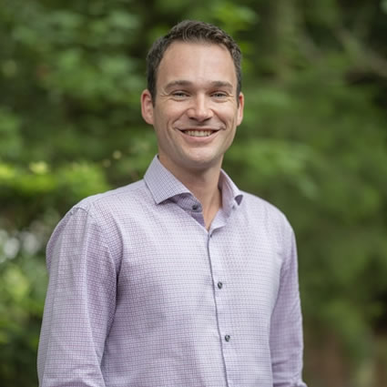 Dr. Felix Periard