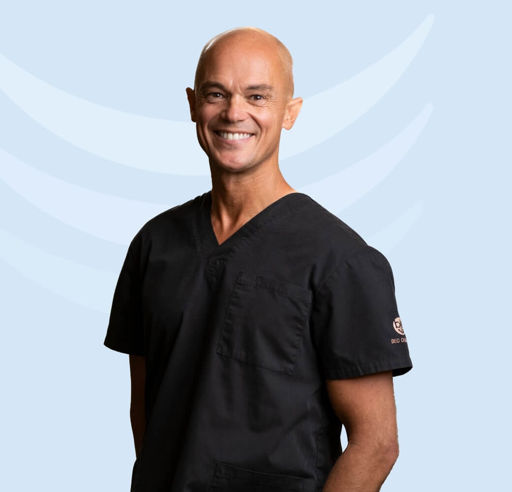 Dr. Ian Brannaghan