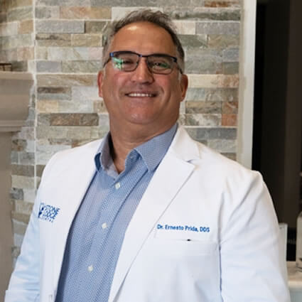 Dr. Ernesto Prida'ss profile photo.