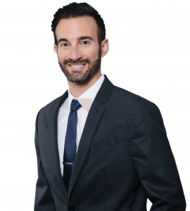 meet our chiropractor@2x