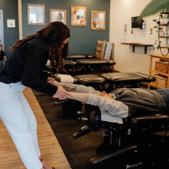 streching arms