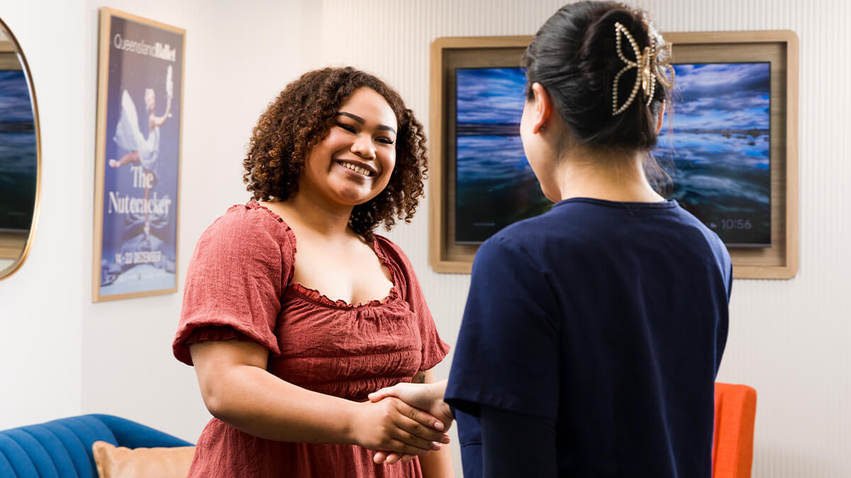 dr greeting patient