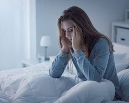 woman with insomia