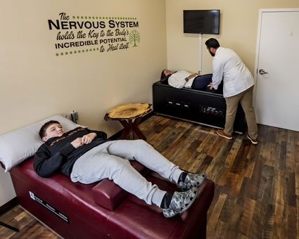 people during chiropractic treatments
