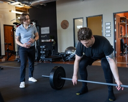 Man lifting weights