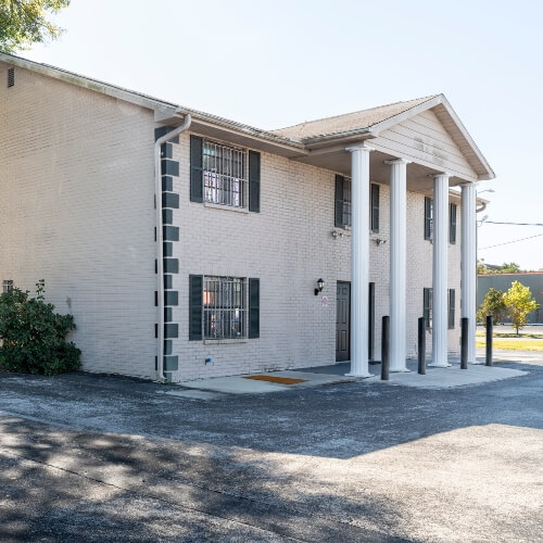 Cobb Rehab & Wellness office exterior