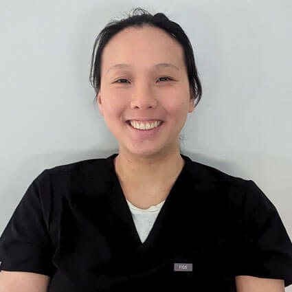 Dr Kelly Yang