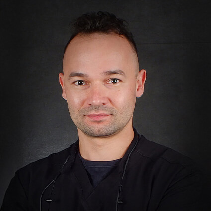 Dr Dimitry headshot