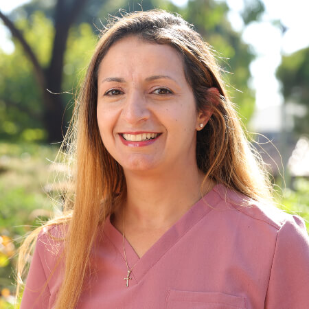 Dr. Mariana Habil